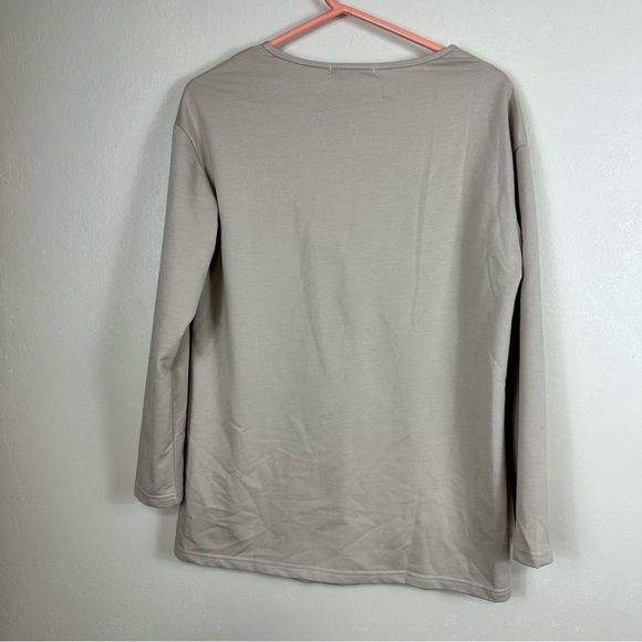 C.o.z.y. Dragon fly. Warrior nwt p2p-19. Length 27 long sleeve. Cream / black. - Picture 4 of 8